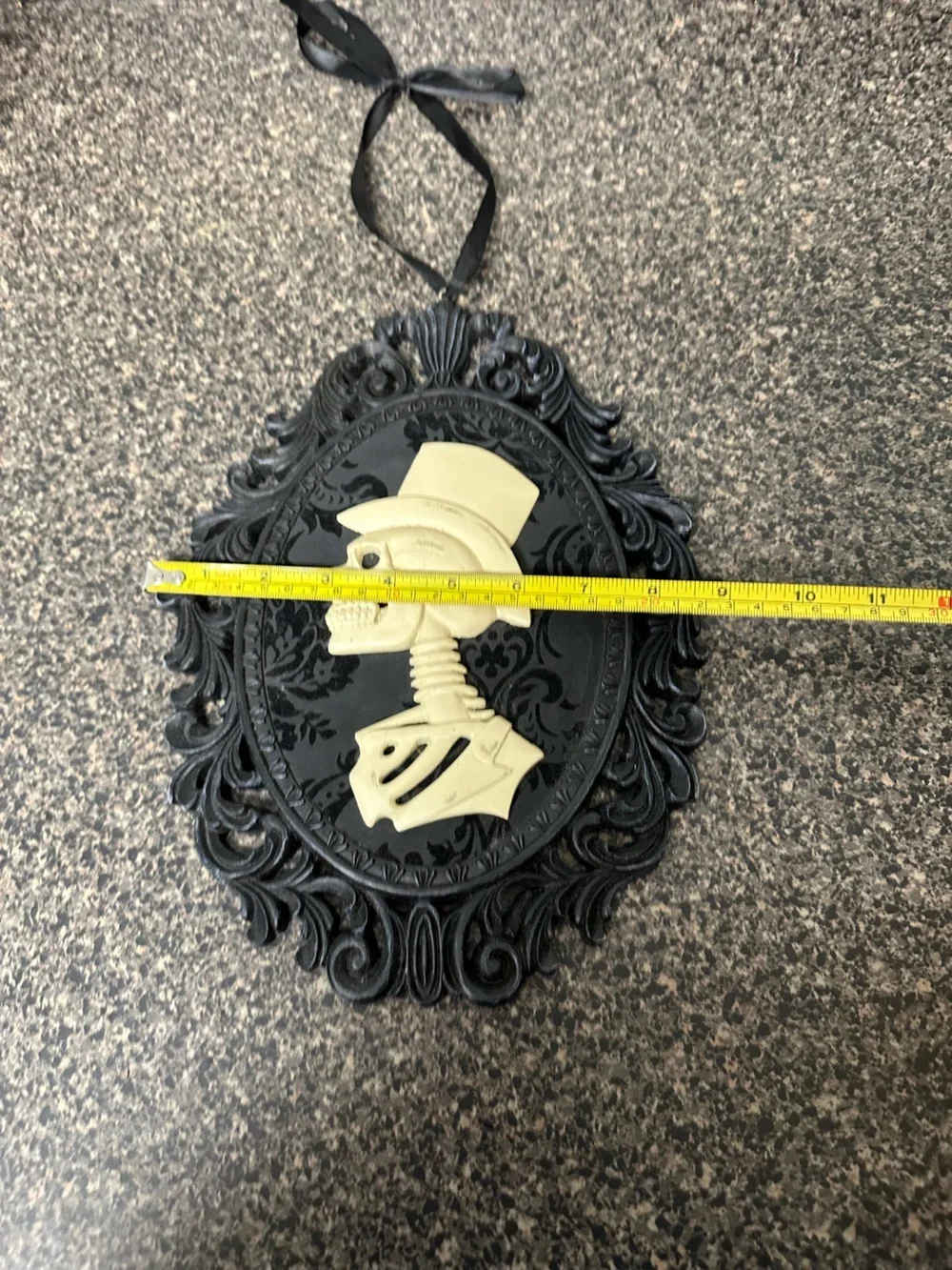 Gothic Halloween Male Skeleton 3D Framed Wall Plaque Decoration Victorian Gothic
